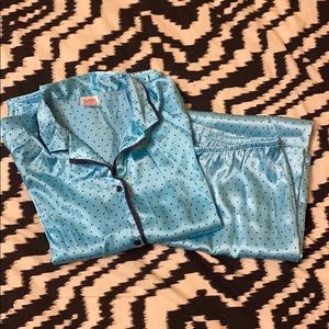 Satin Gillian & O’Malley Pajama Set, Size Small